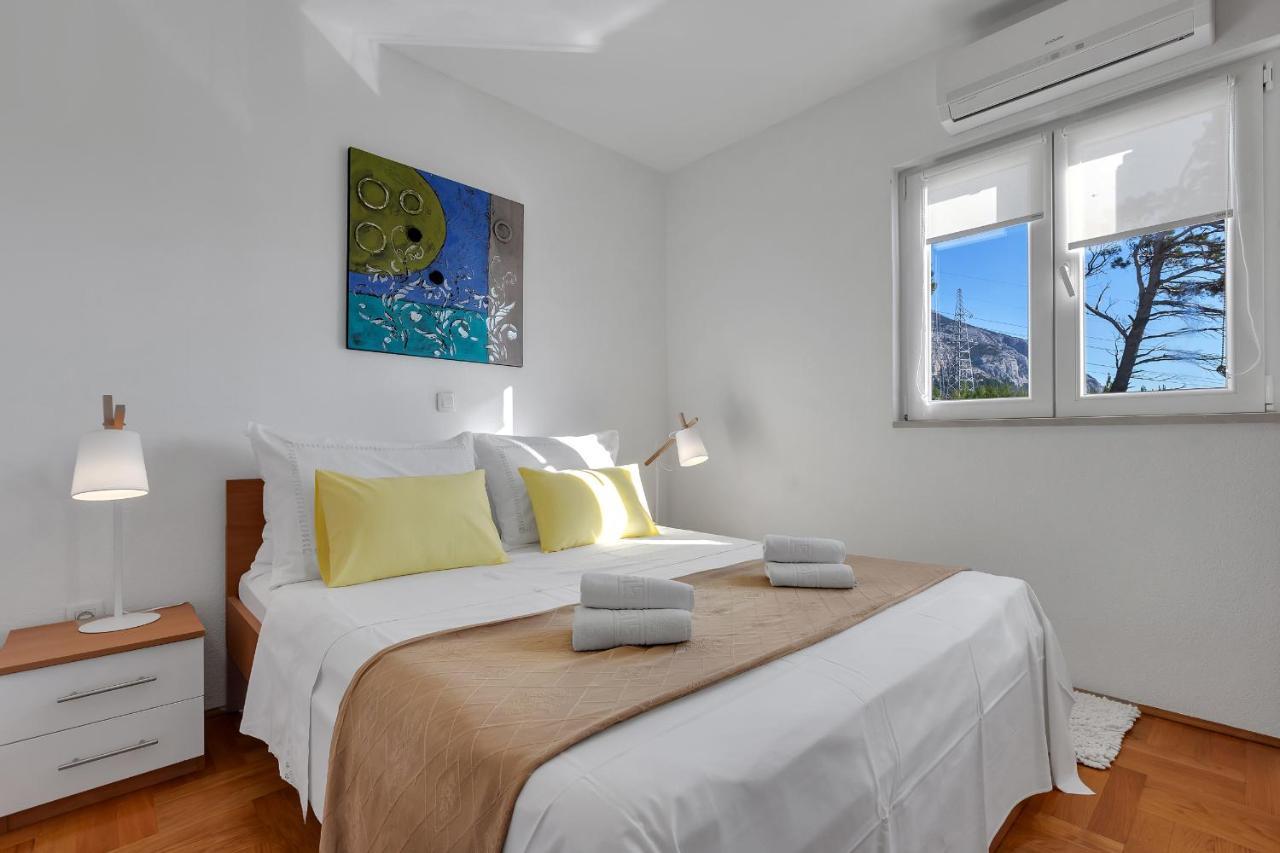 Apartments Santric - The Hill ماكارسكا المظهر الخارجي الصورة