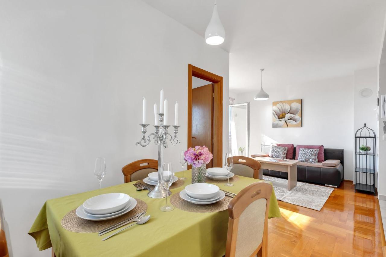 Apartments Santric - The Hill ماكارسكا المظهر الخارجي الصورة