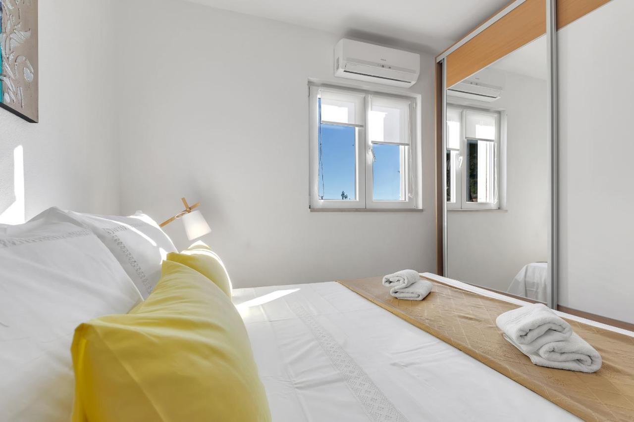 Apartments Santric - The Hill ماكارسكا المظهر الخارجي الصورة
