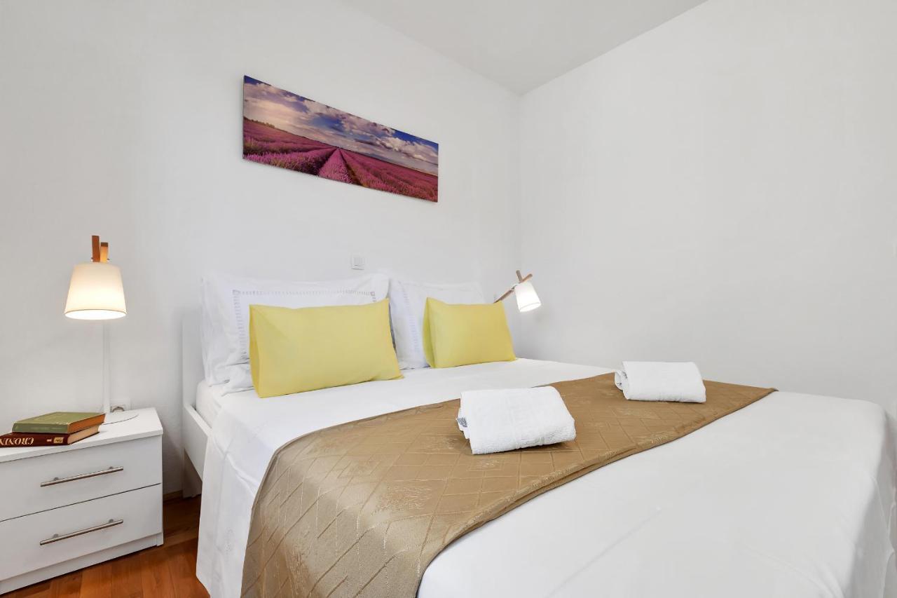 Apartments Santric - The Hill ماكارسكا المظهر الخارجي الصورة
